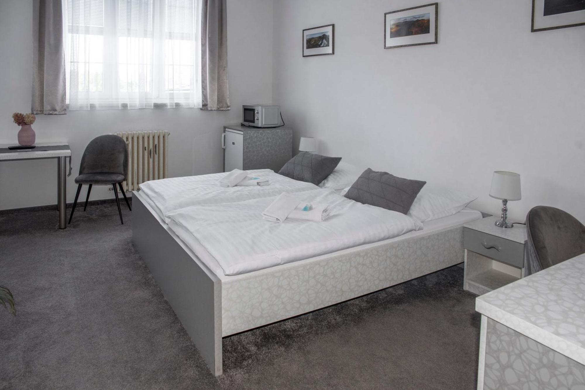 Classic Apartmany Trinec Luaran gambar