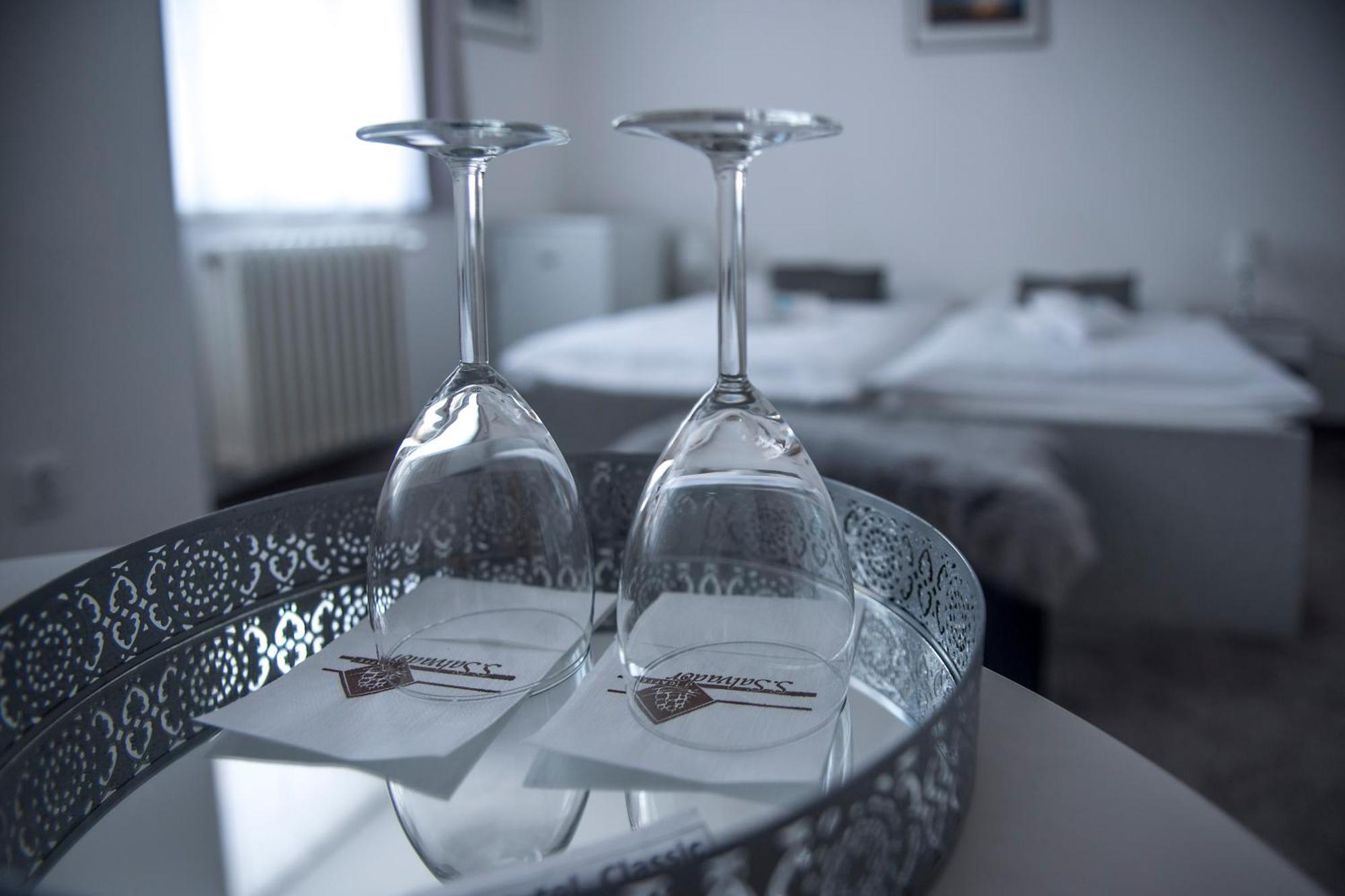 Classic Apartmany Trinec Luaran gambar